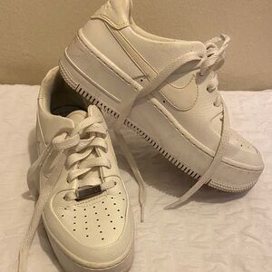 Nike white Sneakers with Laces